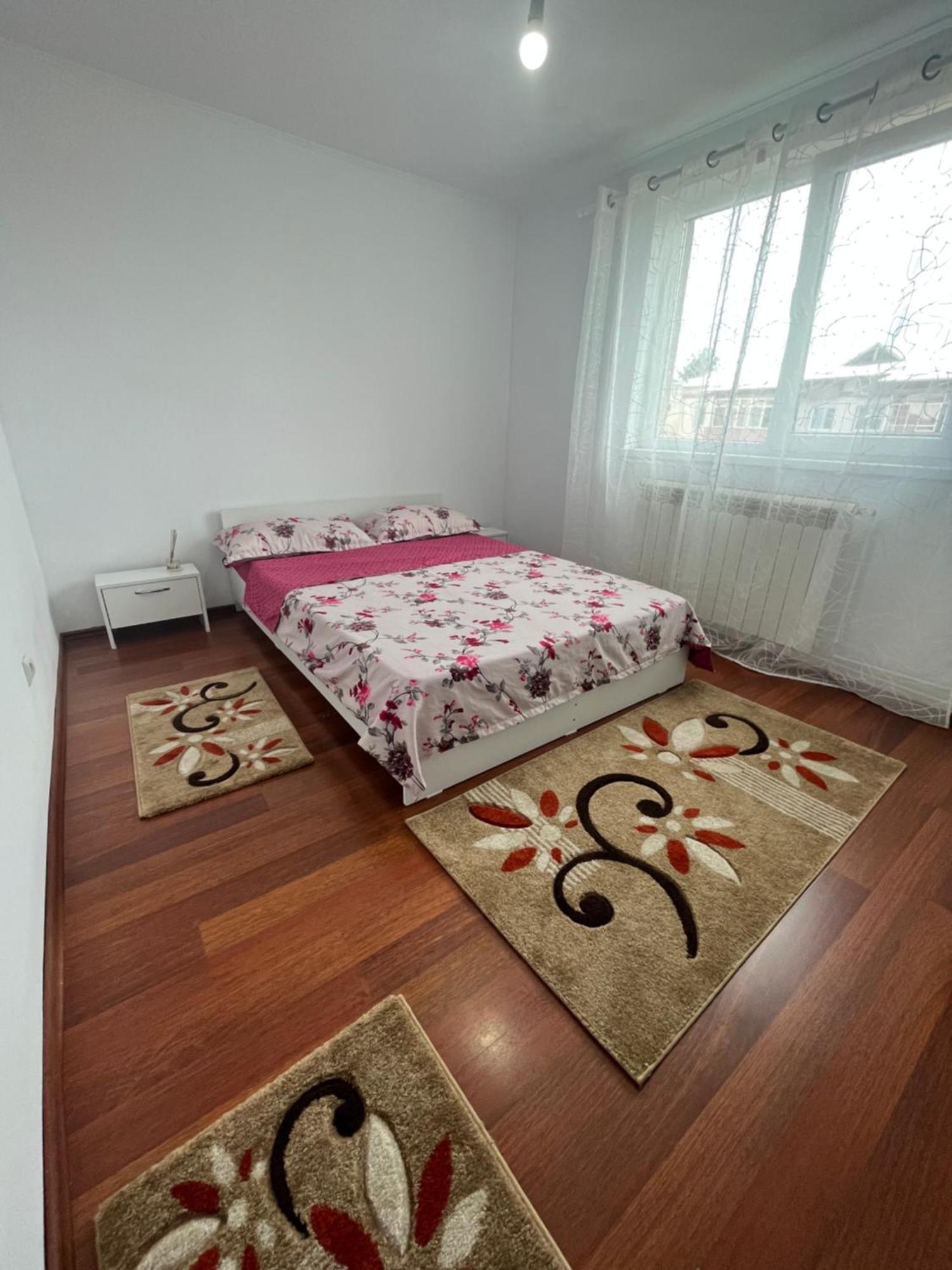 Concept Home Valcea Ramnicu Valcea Exterior photo